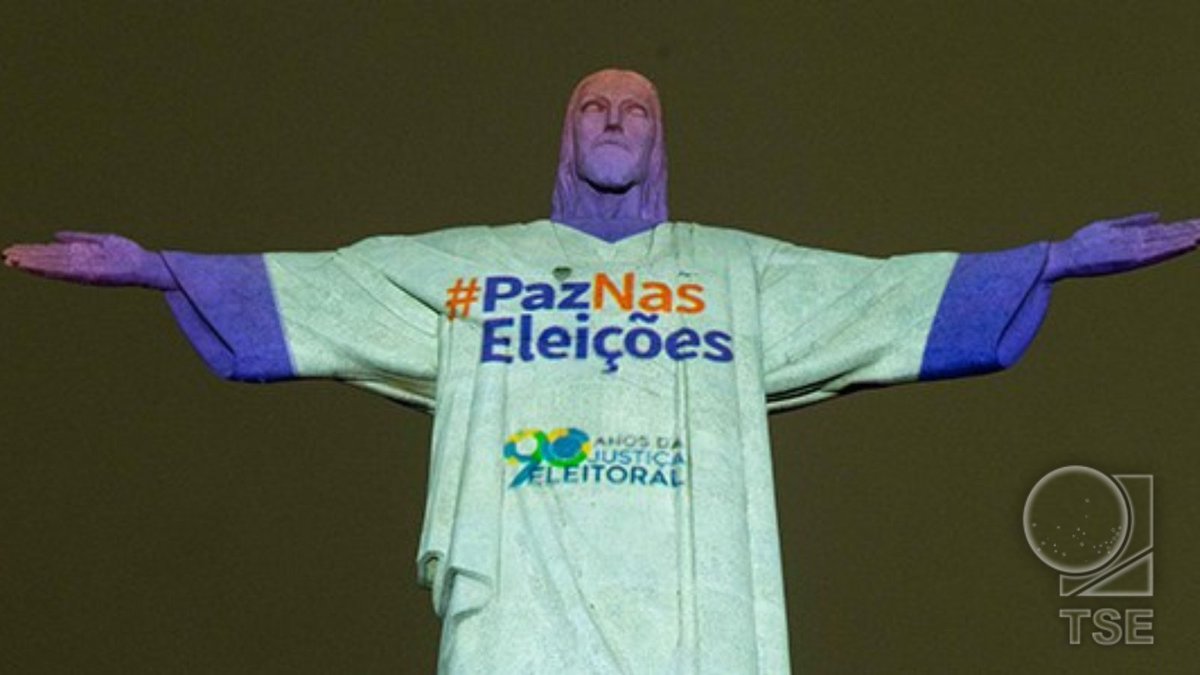 Neste sábado (1°/10), o <a href="/TSEjusbr/">TSE</a> vai vestir o Cristo Redentor, monumento localizado no Rio de Janeiro (RJ), com uma camiseta que contém a hashtag #PazNasEleições: bit.ly/Cristo-PazNasE…