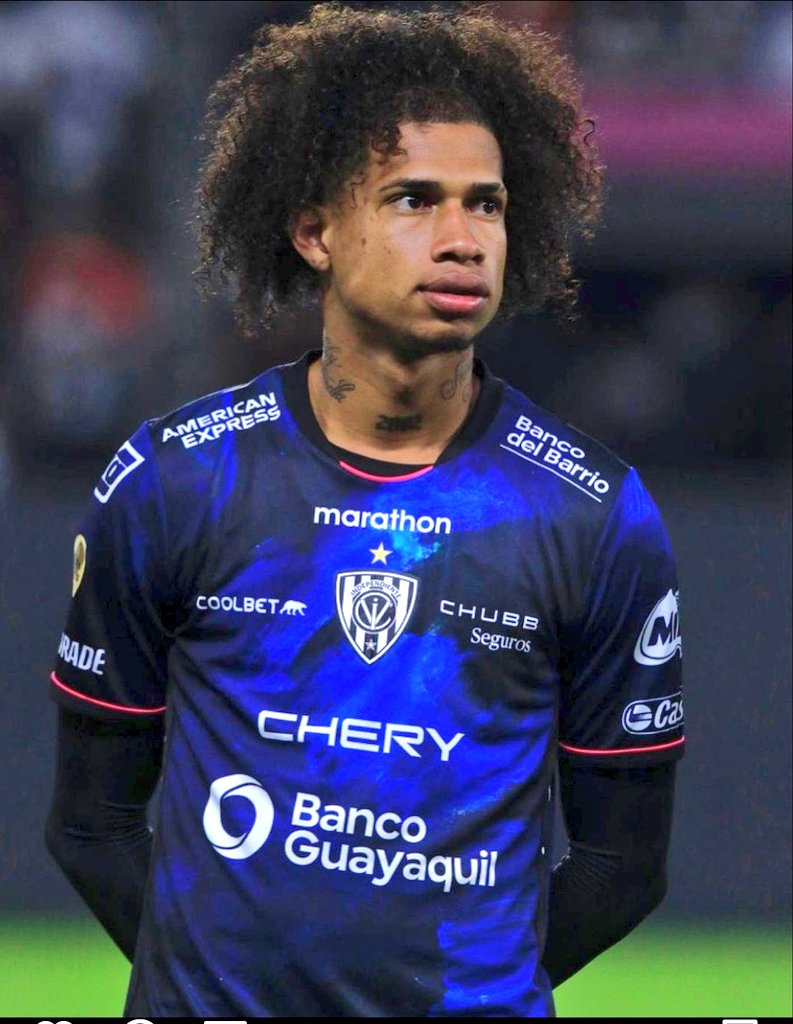 TermoEcu2021's tweet photo. Diganle a Marlon Mejia que Marcos Angulo si existe y acaba de ganar una Sudamericana. https://t.co/SJD5WoXSr7