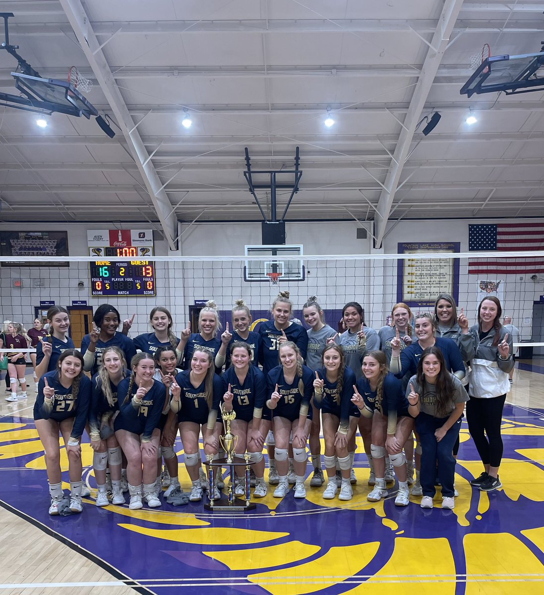 SouthsideVolle2's tweet photo. WINNERS!!! Varsity did not lose 1 set the whole day! Great job ladies! https://t.co/P23WuOYz67