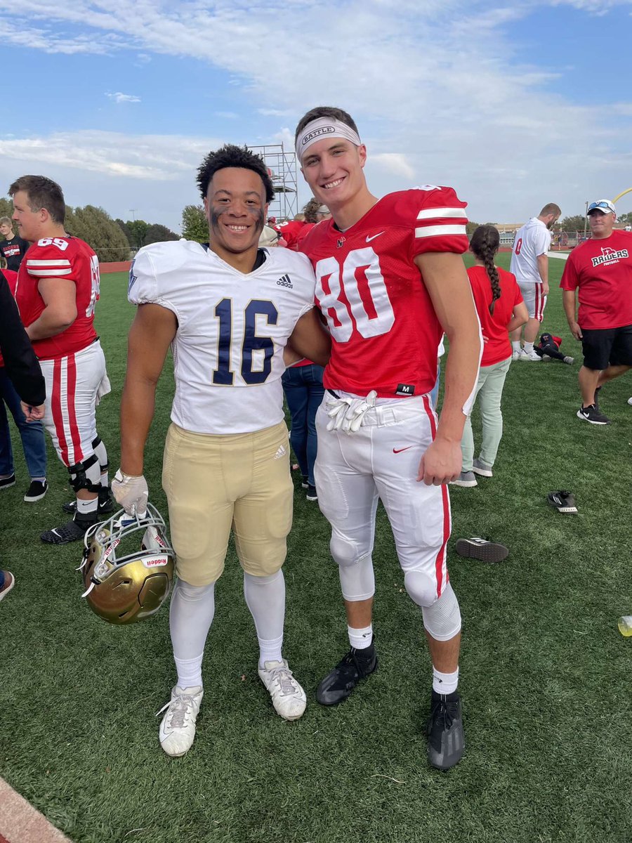 Love this game man. Brothers for life we may be wearing different colors now, but we’re still family. Looking forward to the many years ahead of us playing against each other. Let’s continue to be great and help our teams grow.
#biggerthanfootball