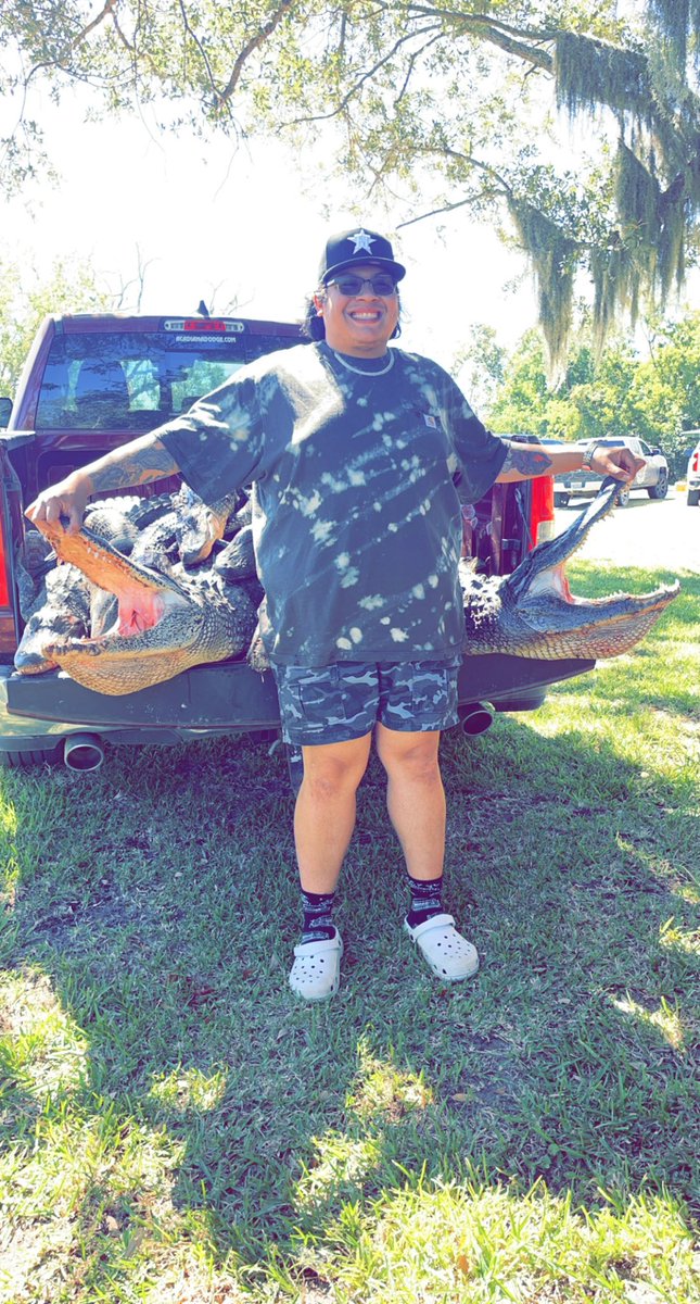 I killed FUCKING DINOSAURS TODAY!!!! 
Uhhh wha la u do to ay?