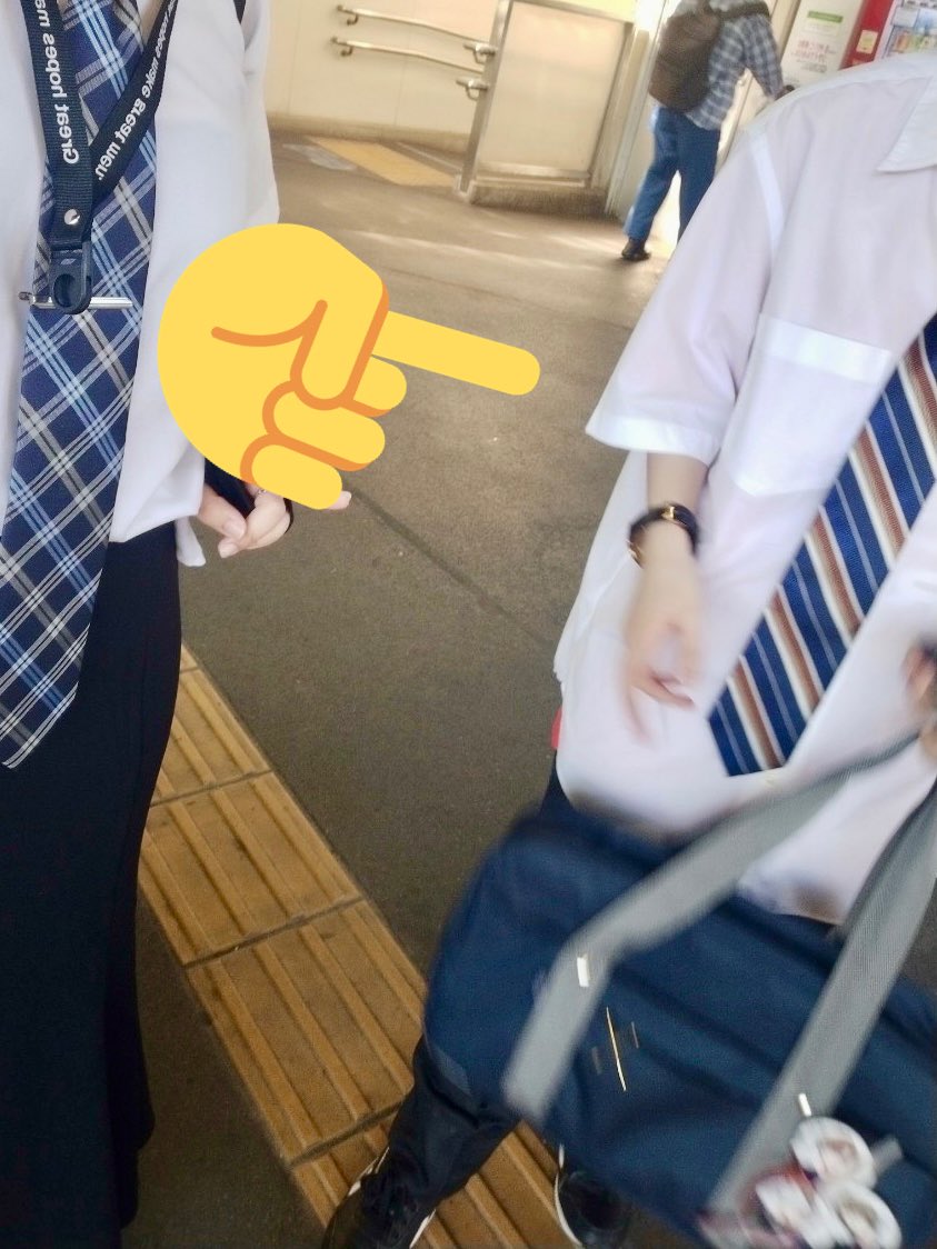 wh__night's tweet photo. 参戦服
ふつかめいくわよ https://t.co/1MjZRp7RYA