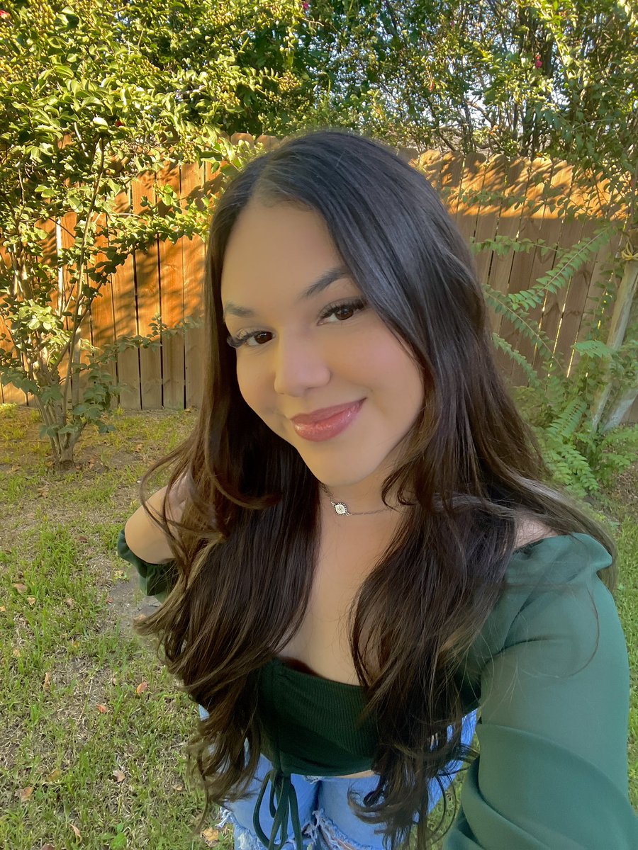 marisssaaac's tweet photo. Fallin 🍂 https://t.co/yarGYuRUmJ