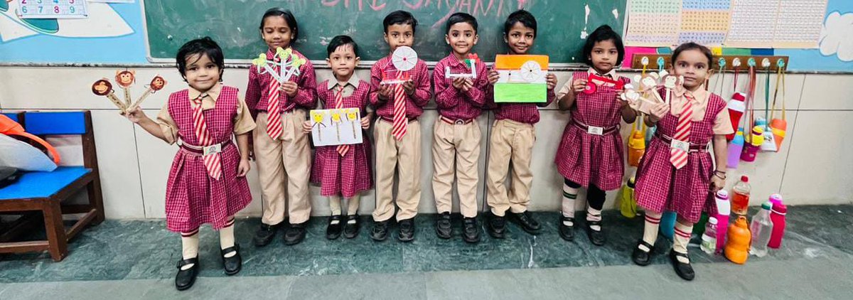 KMandawali's tweet photo. It's a day of celebrations
It's day to value a special person
Person who is the cause of our nation
Who taught world the lesson of non-violence
It's MAHATMA GANDHI
THE FATHER OF NATION
SKVNo3Mandawali wishing Happy Gandhi jayanti to all
@Dir_Education @PbpandeyB
@AnjuSachdeva14 https://t.co/GoI8JibZXd