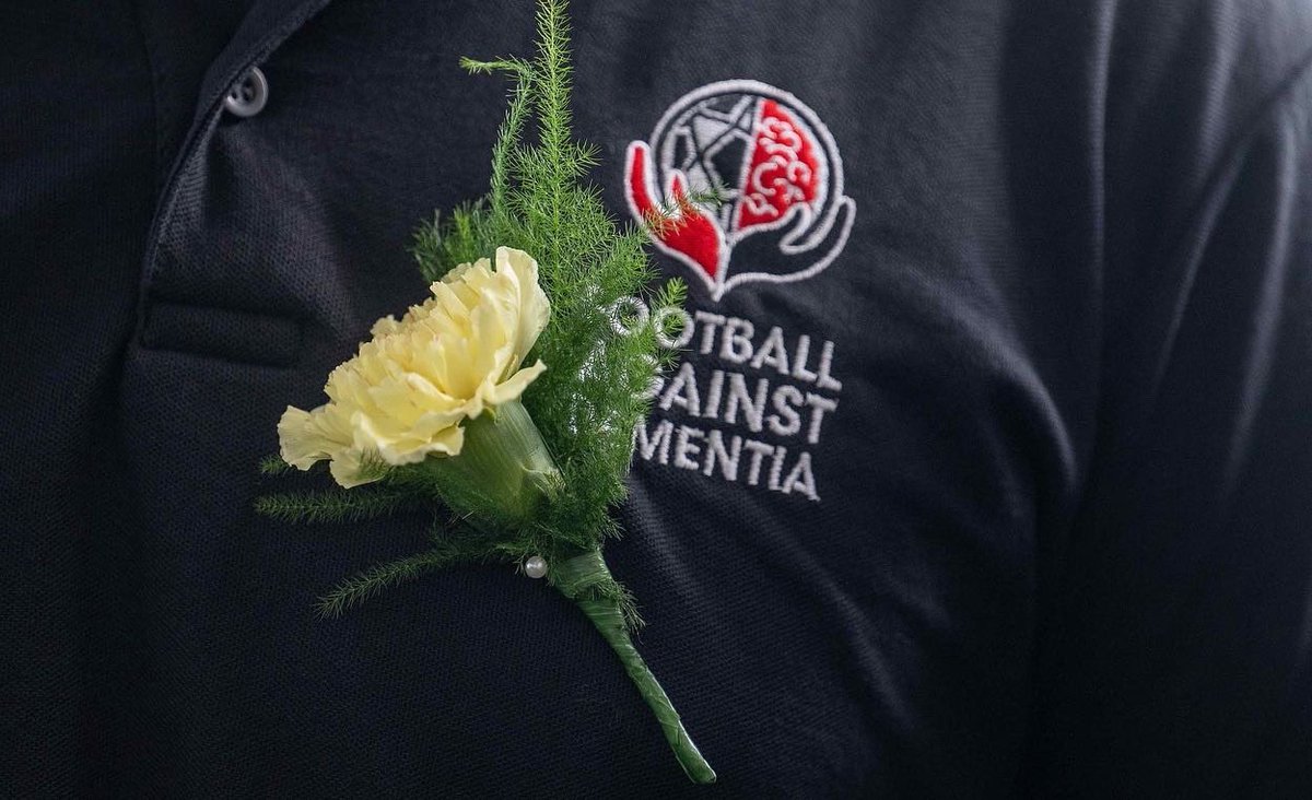 Dusted the boots off to take part in @FADementia Paul Chick Memorial game last Sunday. Well done to all involved putting such a fitting day together. Great to see some of my old teammates too ⚽️👨🏼‍🦳