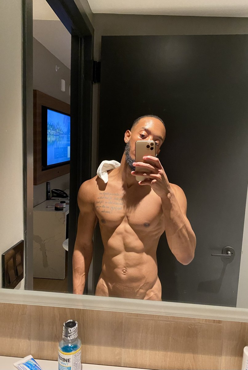 iam_adonis's tweet photo. Had to get back in my life to get on my first chase 💯 https://t.co/dRSdb05EWf