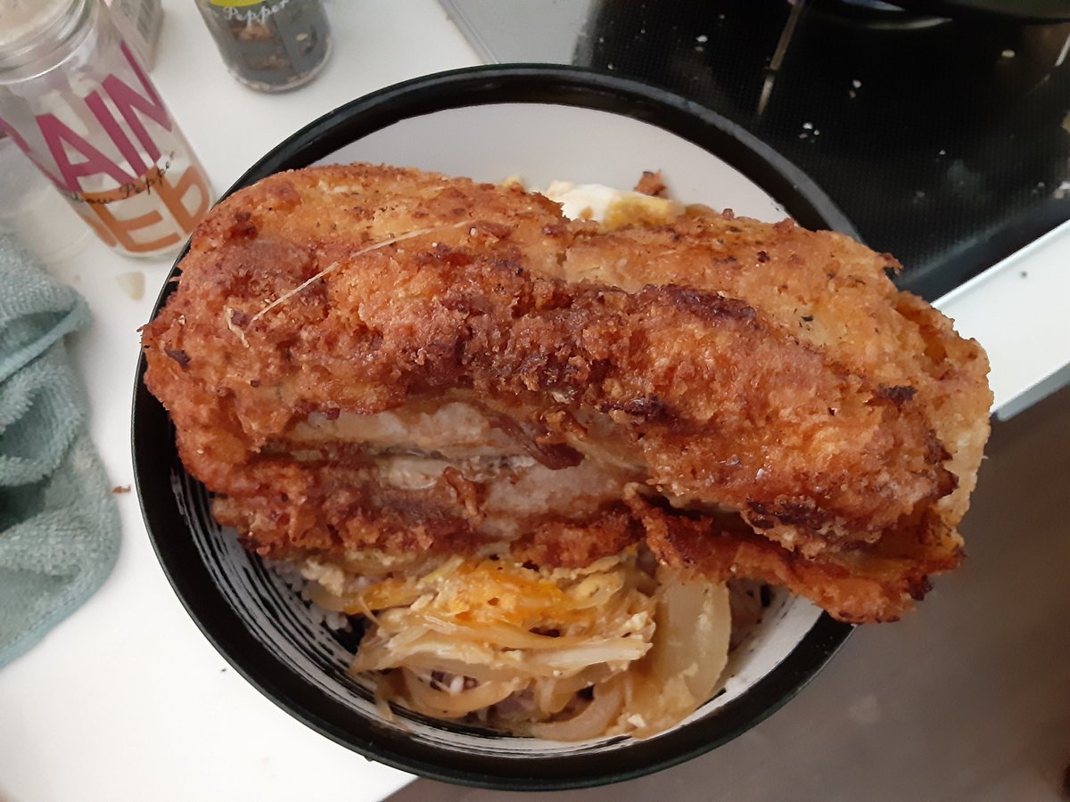 Ganzin_Fitness's tweet photo. まさに漢なカツ丼 https://t.co/lfABl6EmMT