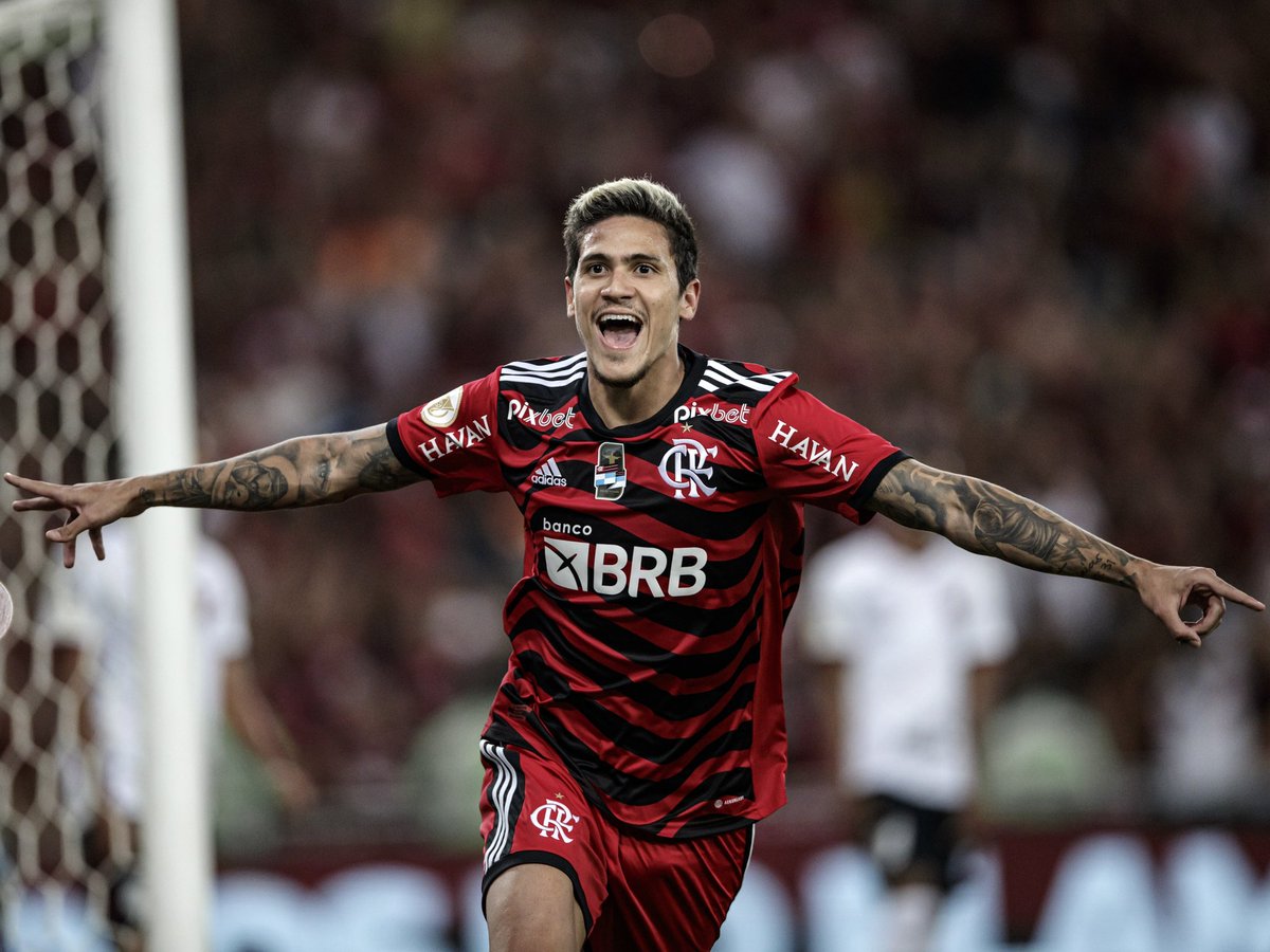 MonkProfit's tweet photo. Quer um 9 bolado?😳 (preciso) 🙏🏻
Faraó do Egito 🇪🇬(que queixo!)🗿
Alguém que só crave?⚽ (eu quero) 🫣
Põe o Pedro no ataque 🥵 (queixada)🗿

Oh, Dorivaldiola 👨🏻‍🦳
Fez o Pedro ter ebola 🦠🦠🦠
Ébola na rede dos rival a toda hora 😱⚽⚽⚽
Tavam se queixando do ataque rubro-negro? https://t.co/ILQdux5zpc