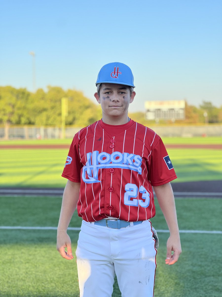 FiveToolTexas's tweet image. F: NTX Hooks 9, Canes 2026 Herrick 5
PoG: Kolson Castillo 2-3, 2B, 3 RBI | 2.2 IP, 2K, 2H
