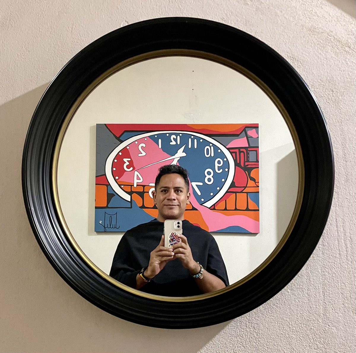 HomerikiPS's tweet photo. solo frente al espejo, indefenso frente al acecho de la locura… 🪞
#espejo #reflejo #imagen #mirror #instamirror
#gay #gayisokay #gayguy #instagay
#oaxaqueñopresumido https://t.co/sLlauti9wS