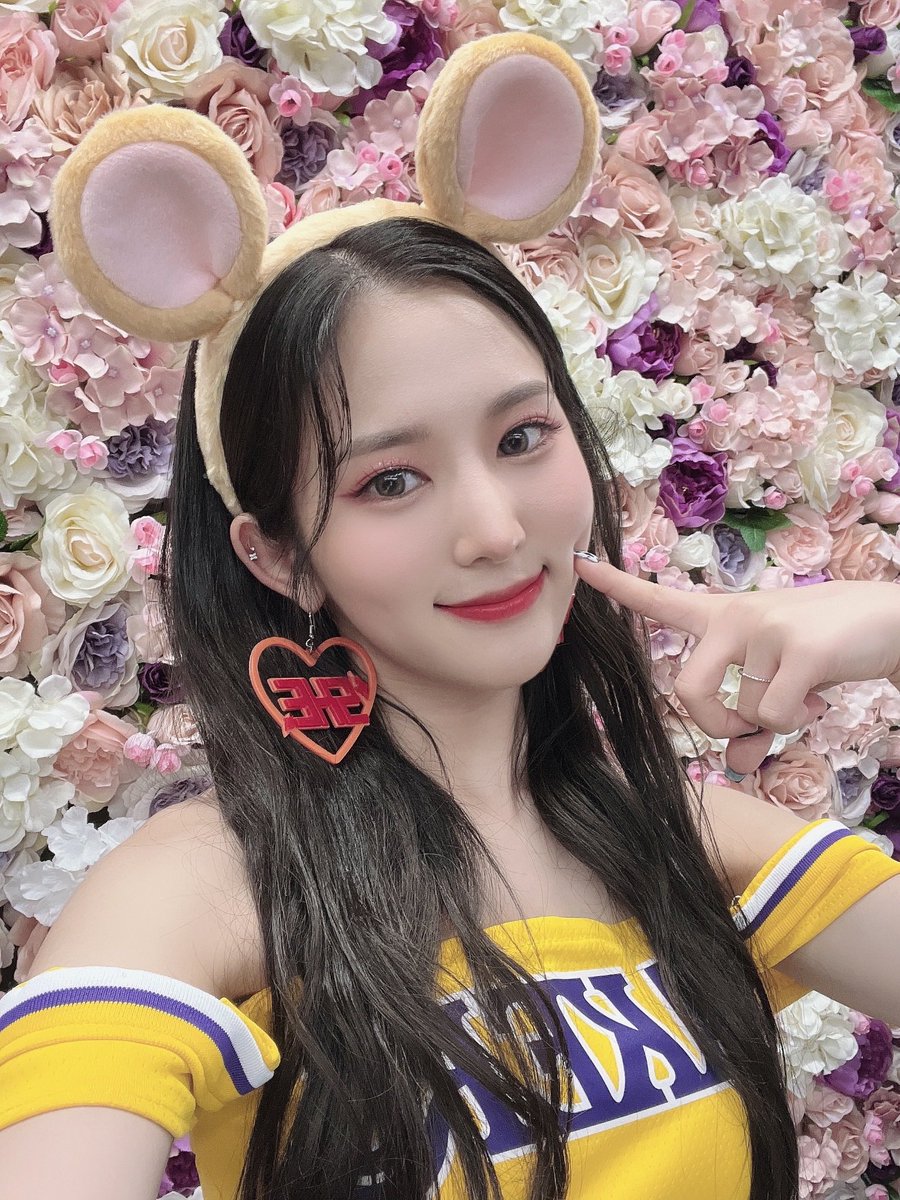kss_bbl's tweet photo. [🐹💭] 220926 23:23PM KST

- +2 📸
- did i ever post this??? https://t.co/mDZ8kM1kkJ