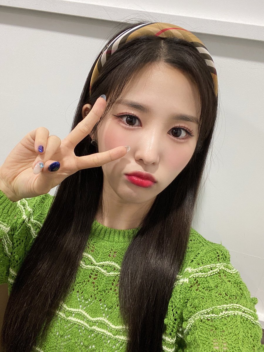 kss_bbl's tweet photo. [🐹💭] 220930 23:51PM KST

- +2 📸
- 뿌용🧚🏻‍♂️ it’s green tea today 
- it’s so sweet and chilly https://t.co/57HAdB4pek
