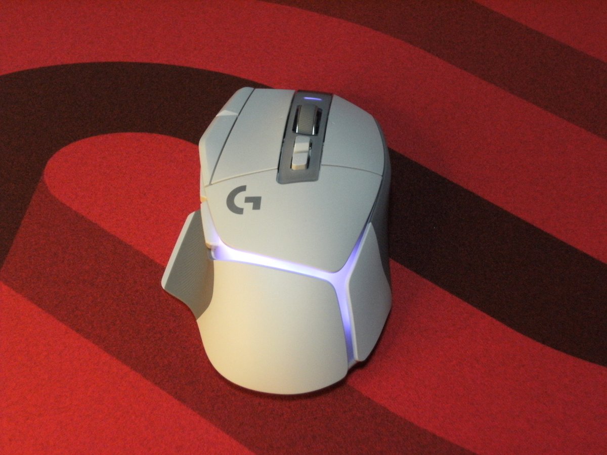 dokuro_chaan's tweet photo. おはようございます～
念願のG502新型ついに出ました！
G502 X PLUS 使ってく～
#Logitech 
#Logicool 
#LogicoolG https://t.co/jfFfceXFSu