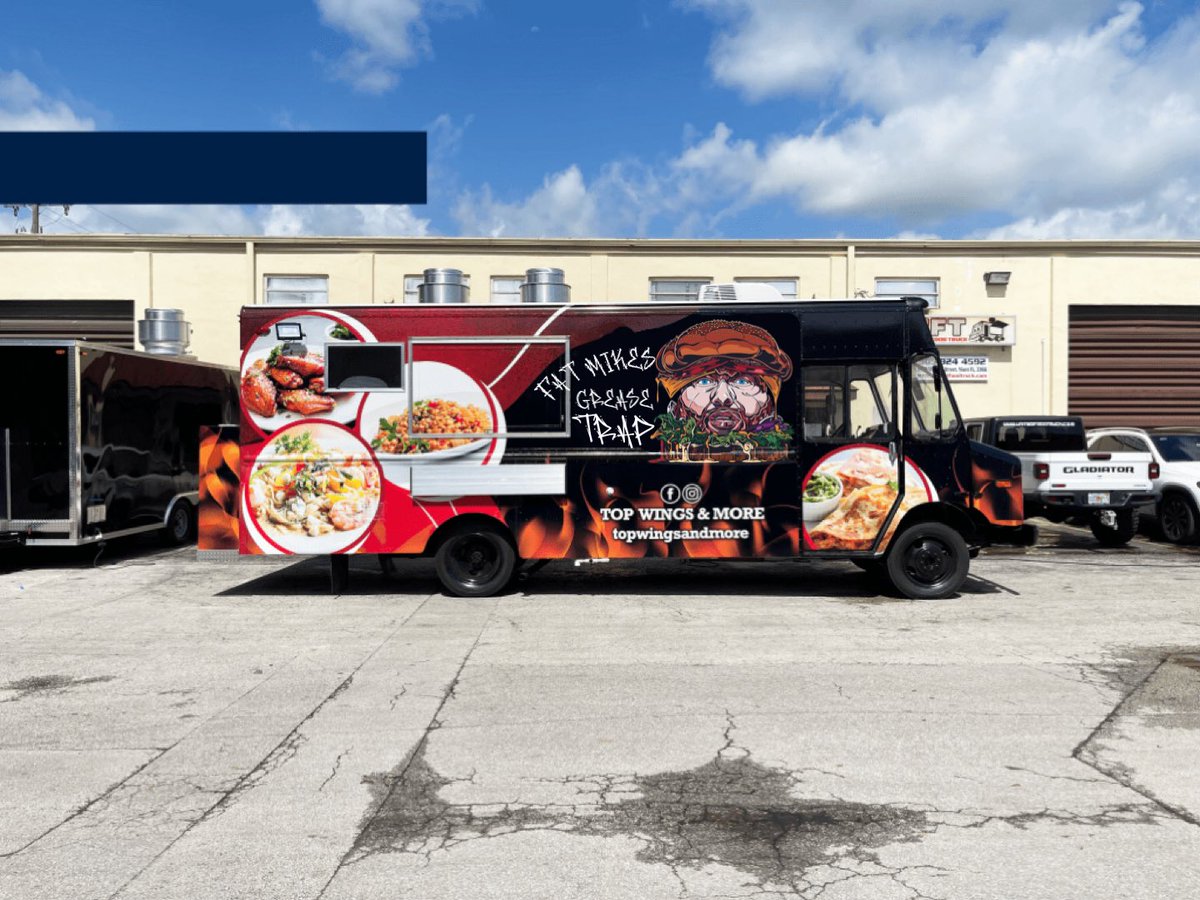 Oh we got it goin’ now! Fat Mikes Grease Trap open for business! The fine food from the heart of Queens! Let’s fuckin’ get it! #FoodTruck