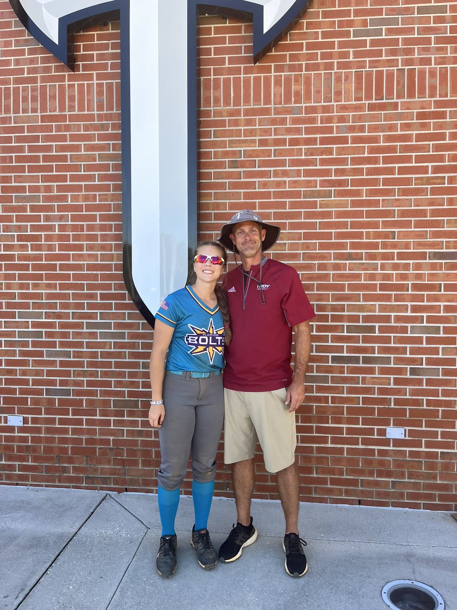 A big thanks to <a href="/TroyTrojansSB/">Troy Softball</a> for hosting a great camp! Such a great experience, can't wait for the next one! <a href="/e_newellcoach/">Eric Newell</a> <a href="/AnnaShelnutt/">Anna Shelnutt</a>  <a href="/CamdenDecker/">Camden Decker</a>