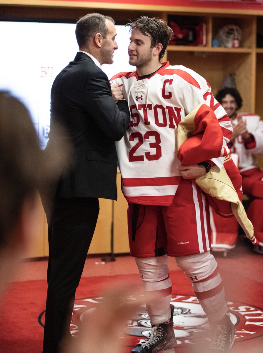 Tonight’s game puck belongs to Pando.

Congrats on your first win, Coach!

📸 <a href="/mattwoolverton/">Matt Woolverton</a>