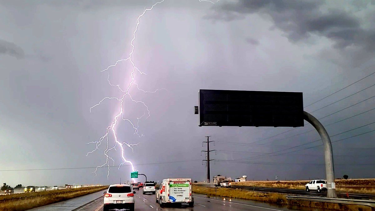 Dillon Thomas tweet media