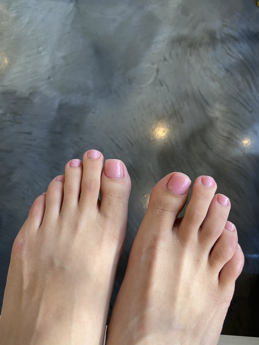 footles_'s tweet photo. What are you doing with my newly pedicured feet? Really … I’d like to know. #footfetısh #freshtoes https://t.co/RJWgAyfP4N