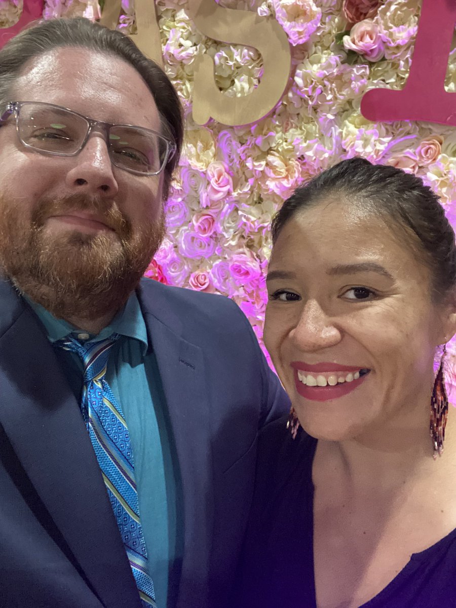 snephew25's tweet photo. Tonight I was so pleased to be at the We R As 1 “Soldiers of Breast Cancer” celebration. Ms. Annette Colden is such a gem in our Buffalo community for all she does, including spreading the word about cancer prevention. With gratitude from @HealthEdProject 💖 https://t.co/eM5iaIaCyK