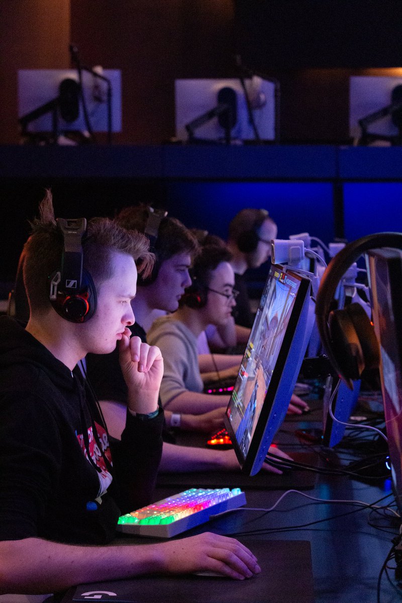 EsportsOpsAU's tweet photo. Focused faces on both teams in our first match of the day 😎

📺 https://t.co/PUSYkD0js4

#CoRSpring @rivalrySEA https://t.co/bP8e33nde2