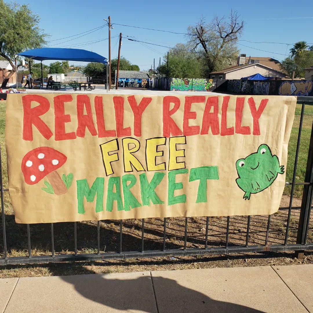 We had such a great time at today's Garfield Really Really Free Market! People got to share items that they no longer needed with their neighbors. This event not only promotes community, but sustainability too! See you next time 😎