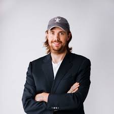 Hard2sayGules's tweet photo. Billionaire Mike Cannon-Brookes, majority owner of Vics coal-fired Power Stations, is implementing early closures and an energy black hole.
This is tantamount to WAR on the vulnerable masses, while he sips champagne. https://t.co/RNLcNqbsP6