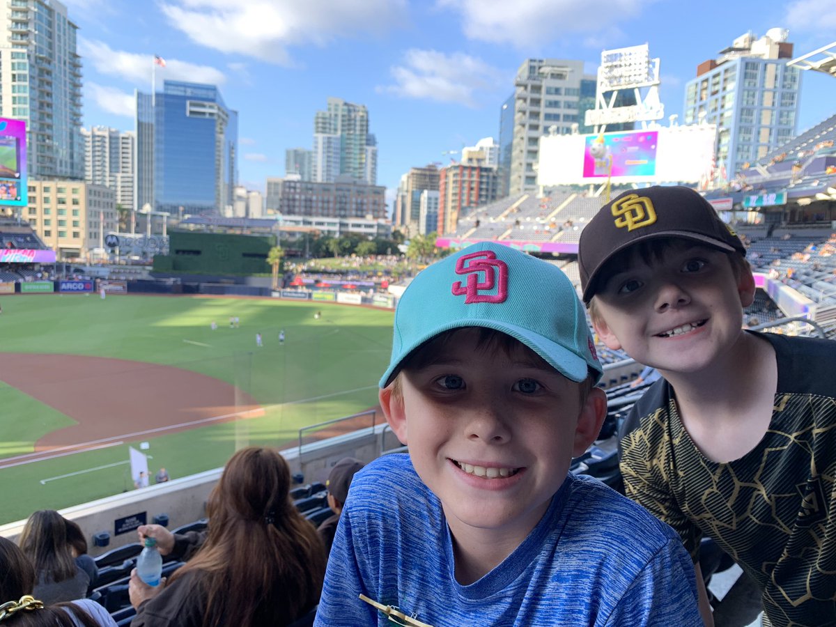 cpietrosh's tweet photo. #TimeToShine Archie and Gus celebrating their tenth birthday watching the Padres https://t.co/GvNcSjRfOx