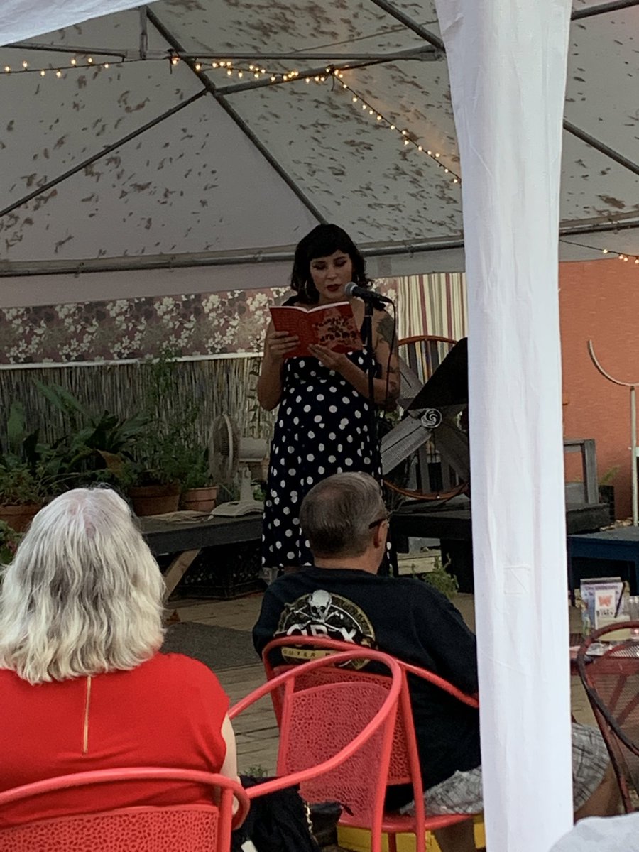 RenaudAntonio's tweet photo. Juania Suenos reads at the Austin Butterfly Bar. Juania, Lovinah Igbani and Alexa Garza are the first cohort of Fellows at the @txafterviolence, chronicling the effects of state violence. #NoHumanIsDisposable @latinojustice https://t.co/AUMUtcnCjo