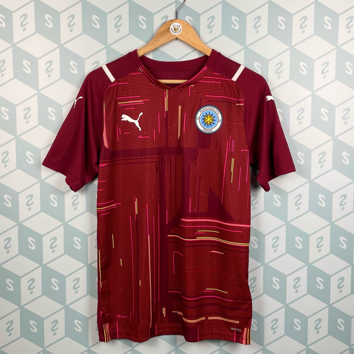 If Erling Haaland, Kevin De Bruyne or Marcus Rashford score in the Manchester Derby, we'll giveaway a surpriseshirts.co.uk Mystery Shirt 🔵🔴

♻️ Retweet
✅ Follow us

That's it! #MCIMUN