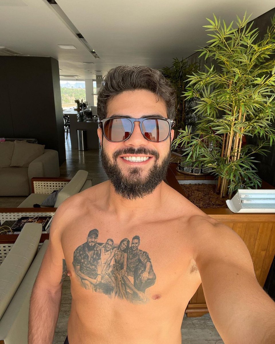 HeJOficial's tweet photo. Sabadão em casa pra poder ensaiar e preparar pra Brasília sábado que vem! Dia 08/10 é só o início do novo projeto que vem por aí. A alegria e a ansiedade estão tomando conta de nós. 😁😎 https://t.co/Mlygmw5e7k