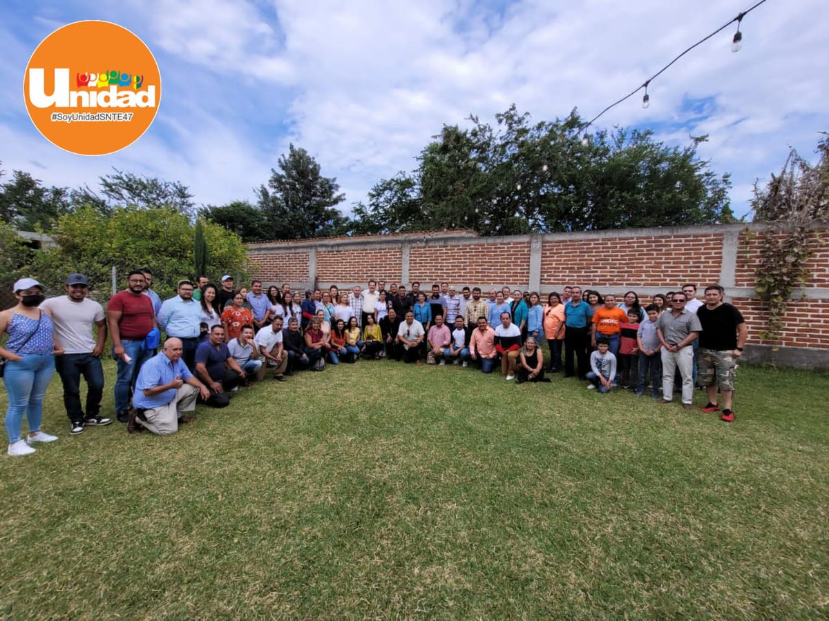 UnidadSNTE47's tweet photo. En la región Ciénega con el gusto de contar con su amistad, cariño y trabajo en colectivo con miras a consolidar la #Unidad de nuestra sección, nos reunimos con grandes amigos de todos los niveles educativos 
#SoyUnidadSnte47 https://t.co/cyaEsC6Nhd