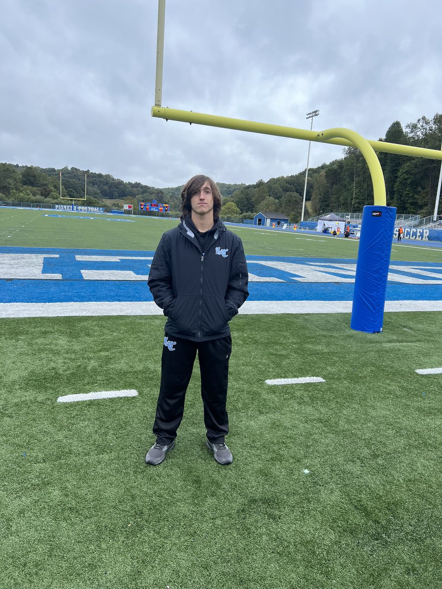I_koontz's tweet photo. Great visit at Glenville today! @kt_garretson8 @LCHSfootball2 @CoachMcEntire91 @coach_kellar @CoachBrianHill https://t.co/6FJJhzvg0H