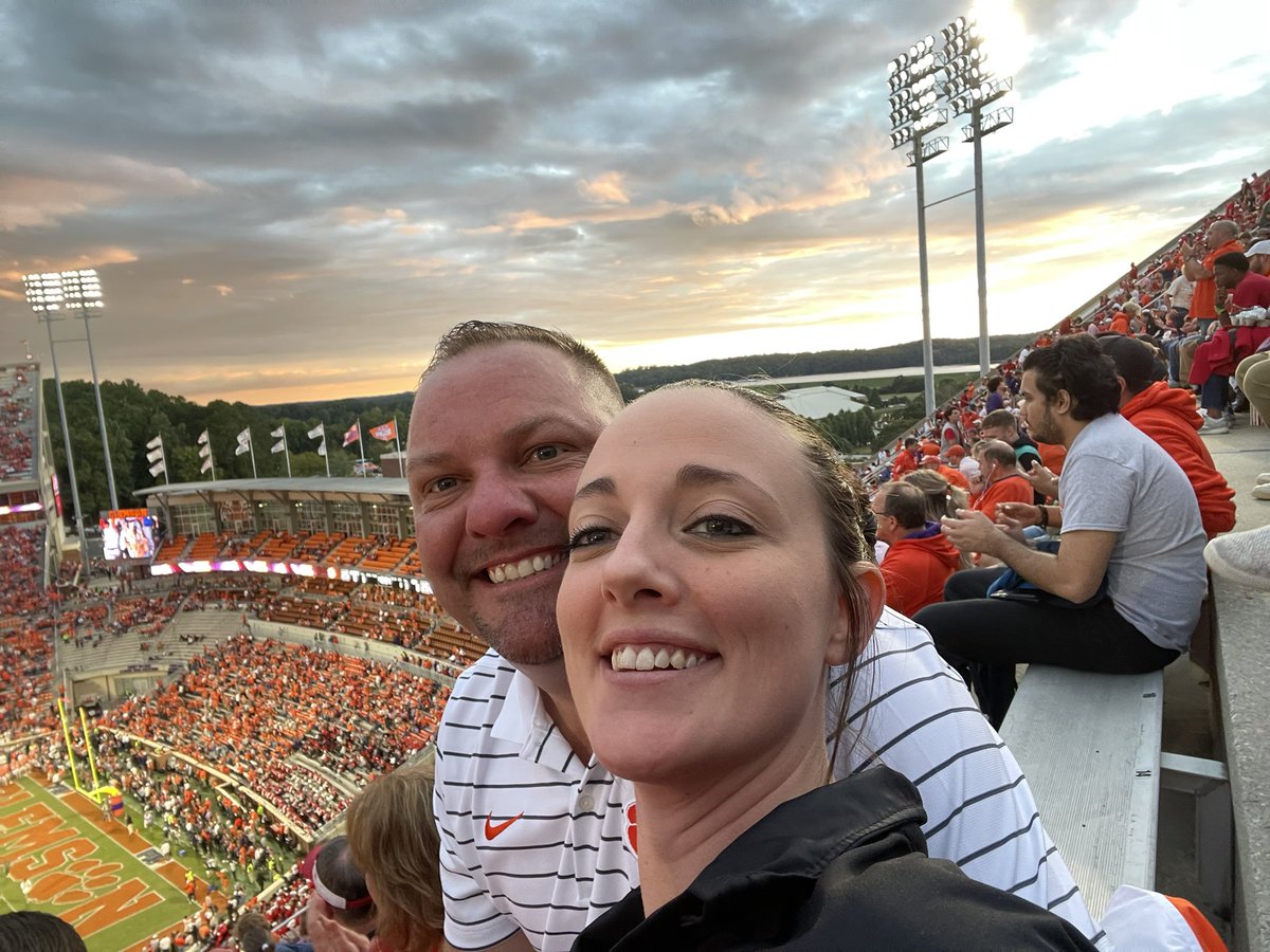 Lets GO TIGERS!! Her first time in the Valley! #bestinthegame