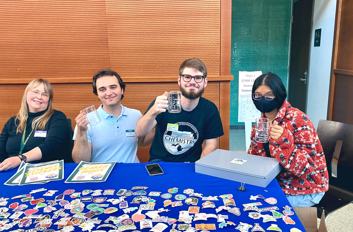 We also have to thank our #wsuchemistry students who helped all of the guests register and our <a href="/wsu_acs/">ACS Wayne State</a> for their support. #MCGS22 #glycotime #wsustudents