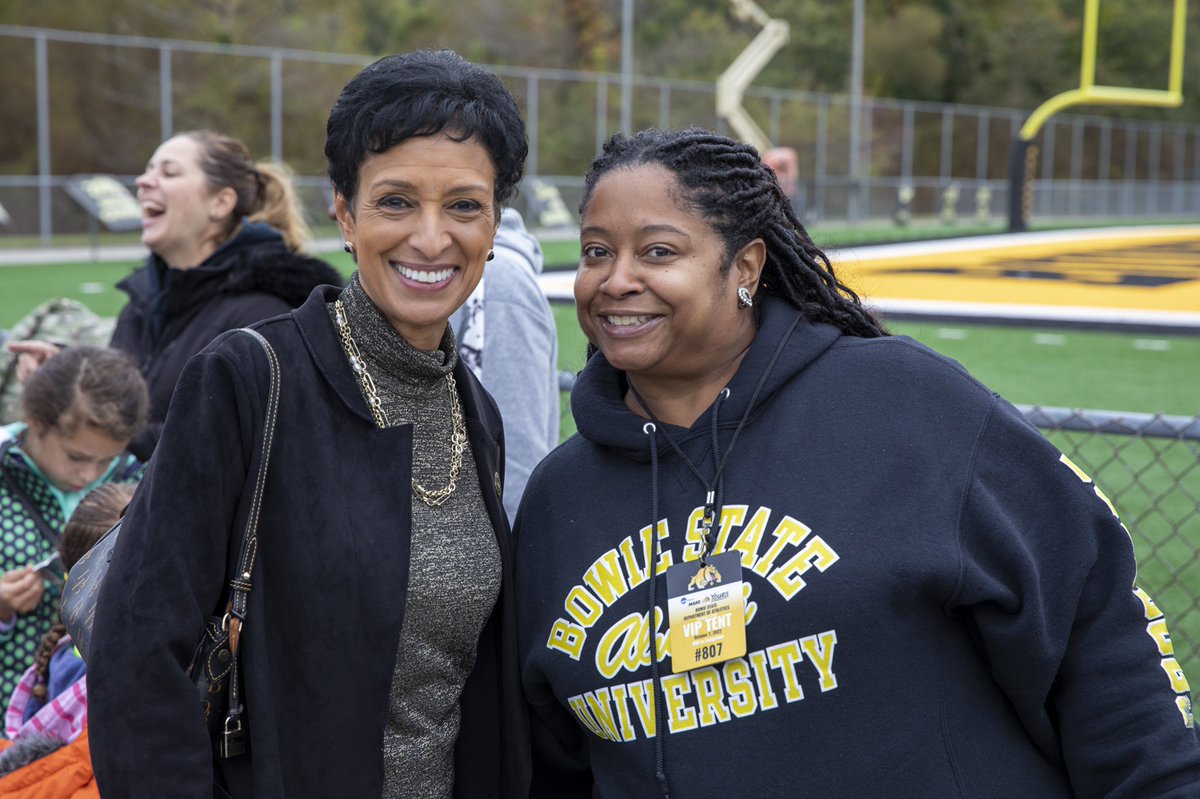 PresBreaux's tweet photo. Welcome back alumni to @BowieState Homecoming weekend! https://t.co/IJUWJ9fUwt