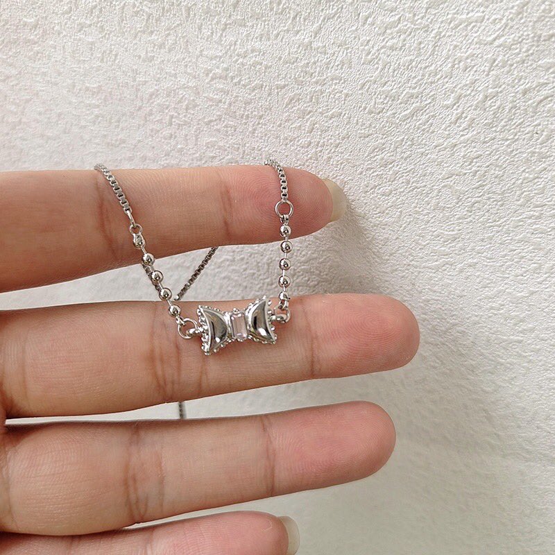 Alice_Abear's tweet photo. : bow bracelet🤍🎀
♡ Price 69.-
♡ ซื้อ3ชิ้นขึ้นไปส่งฟรี(คละได้ทั้งร้าน)
#aliceabear_bracelet

#เครื่องประดับ #สร้อย #สร้อยแฟชั่น #สร้อยข้อมือ #ต่างหู  #กำไลโซ่ #สร้อยคอ #กําไลลูกปัด #ต่างหูหนีบ #กำไลหัวใจ #พร้อมส่ง #กำไลวินเทจ #กำไลดอกไม้ #กำไลมุก #แฟชั่น #กำไลสีเงิน #กำไลโบว์ https://t.co/yYQSLDzHFh