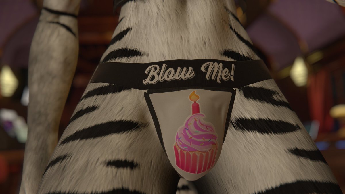 BDay, make a wish :3
twitch.tv/minikanelive