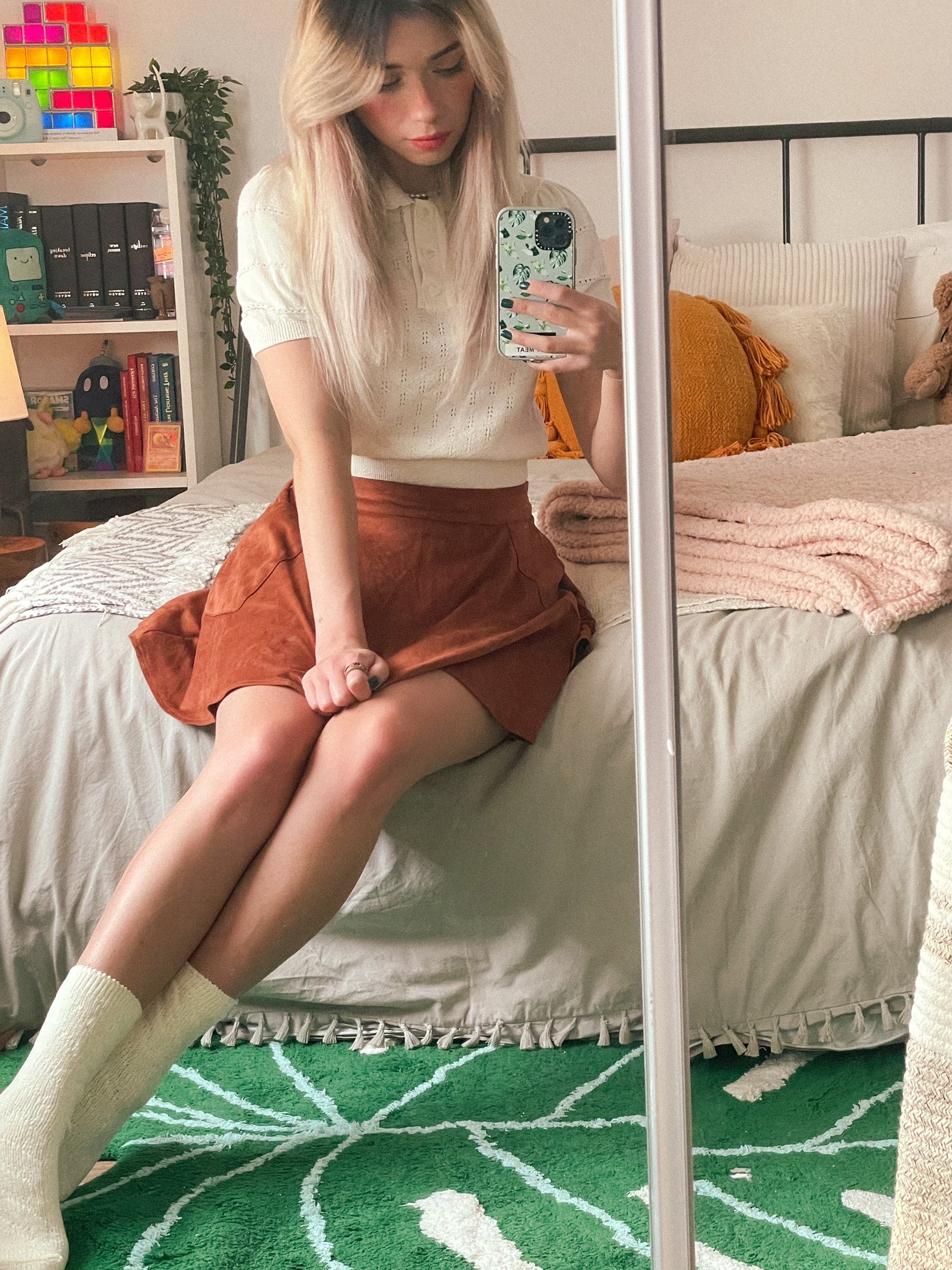 Shubble on Twitter: "trying on something fall inspired :) https://t.co