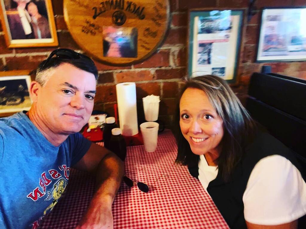 alysoncarp1's tweet photo. A fun getaway day with my honey.  #timenotwasted #daydate #lynchburg ❤️ https://t.co/NeApdOIlDU https://t.co/WbRWDdthlu