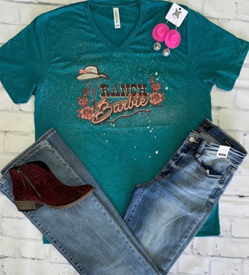 RanchSwag's tweet photo. Ranch Girls this is for you 💃

Ranch Barbie 💖

Detail: | BC | Teal Tri Blend | Bleached | RN | VN | Small-3X | 32-36 |

#ranch #barbie #ranchbarbie #ranchlife #ranching #barbiegirl #country #countrylife #countrygirl #countryliving #ranchswag #ranchswagdesigns #ranchswagnation https://t.co/NRS4H3d6oj