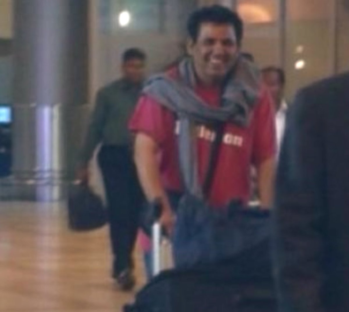 ياربّ صبرا منك أرتوي منه كلما اشتقت لأبي وسكينة تنزل على قلبي عندما أحنٌ لرؤيته اجعلني يالله خيرُ أبنة له و لا تجعلني ألهُو عن دُعائي له رحل عني ولم يرحل مني ، اللهم ارحمه بقدر اشتياقي له •