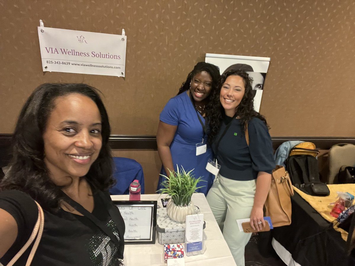 GelilaMast's tweet photo. Thanks for the invite @bcwinaction #BCW2022expo
#Tdteam had incredible time #finaicialoneonone chatting with so many purpose driven #businessowners #innovators and #trailblazers in the black community. @alimoser_ftw @HwataC_Td https://t.co/mLgg26CdUj