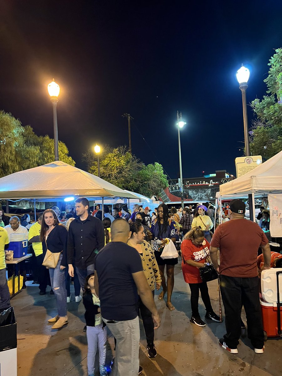 So happy to celebrate food vendors in CA yesterday with <a href="/CAStreetVendors/">California Street Vendors</a> for winning #SB972 (and many of the worker leaders who made it possible)!! What a historic, powerful, and people-centered &amp; driven campaign! 💕👏🏼 #WorkerPower #ImmigrantPower
