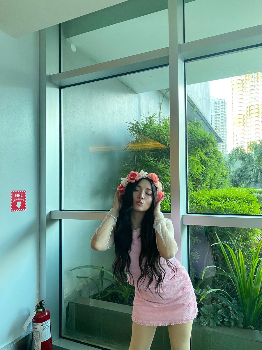 ShekiSakurasPH's tweet image. [sheki.mnl48official ig post] 

flower girl 🌷

thank you for attending the no way man handshake event part 1! luv uuu, sakuras.

#MNL48 #MNL48Sheki @mnl48official