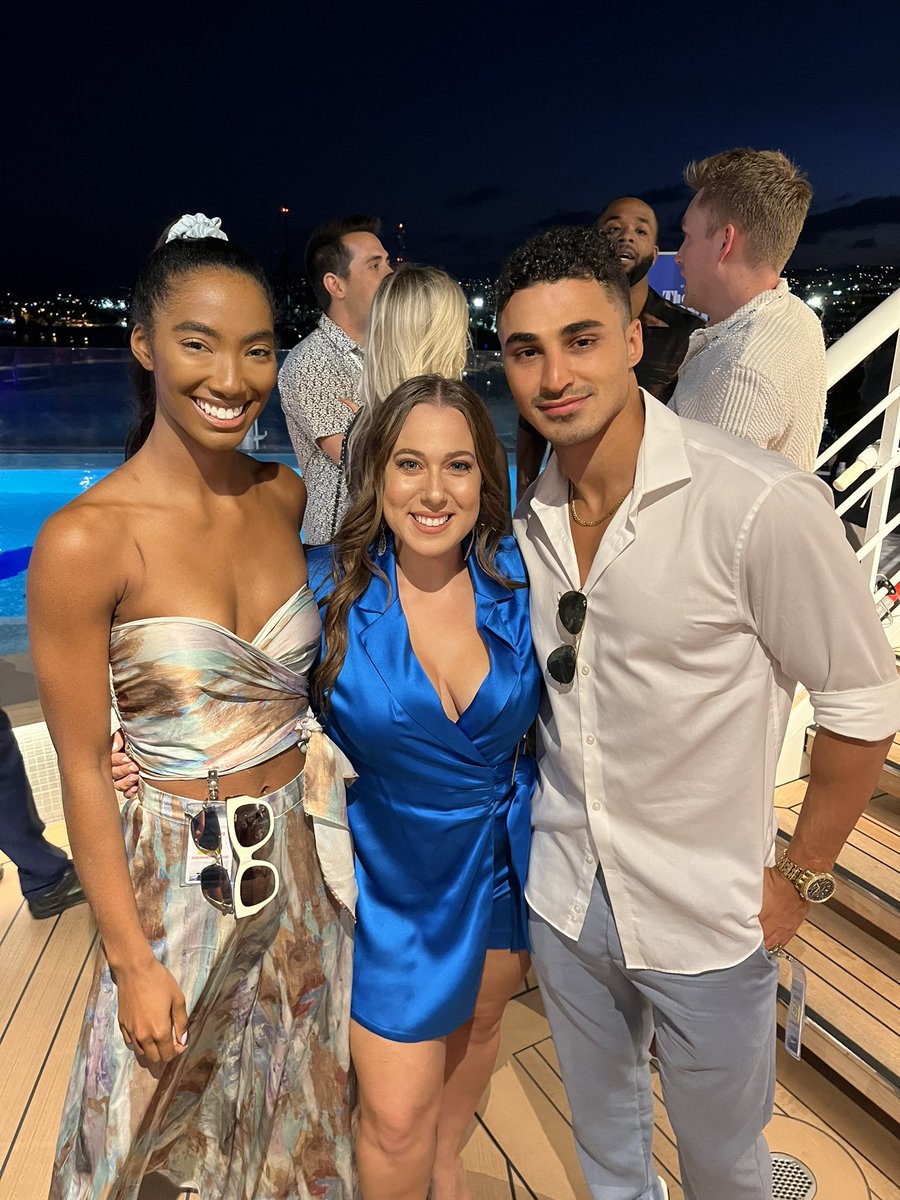 amandaogen's tweet photo. From this. To this. #bb24 #jaylor #meanttobe #casting https://t.co/SUFyofAdh8