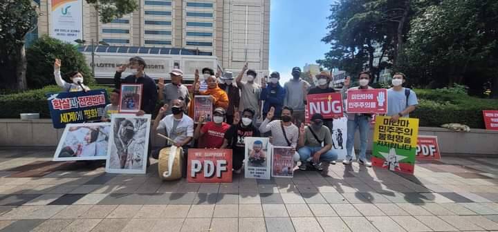 Scenes from an anti-dictatorship movement led by Daegu Sayadaw in Osan,South Korea today.   #2022Oct2Coup #WarCrimesOfJunta #WhatsHappeningInMyanmar