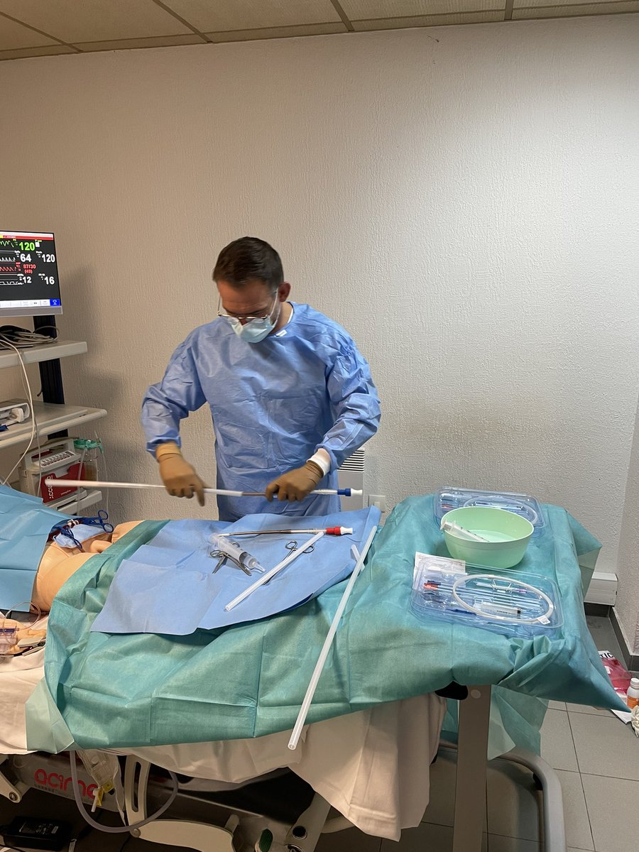 Cesu2A's tweet photo. Formation ECMO pour les IDE et AS de la réanimation du CH Ajaccio !
Apports théoriques, ateliers et simulations hautes fidélités !!! 🫀🫁Merci au Docteur Jean- François CESARI DE GIORDANI 🥰 et à Paule Marie, Céline et Sandrine 😍
Bravo à tous !!! 🙌👏
#ecmo #cesu2a #CHAjaccio https://t.co/FQAy157cKD