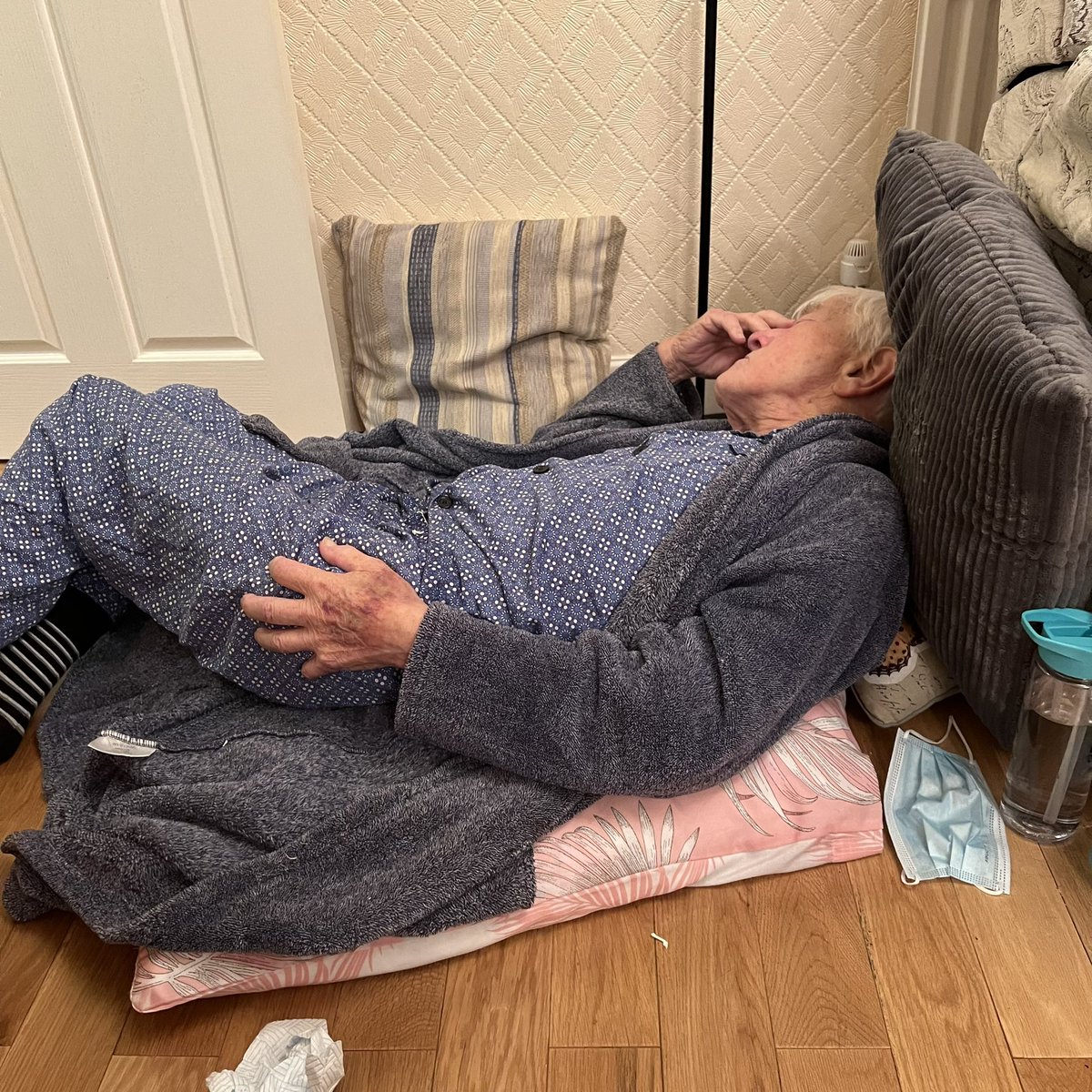 BexJBox tweet picture
