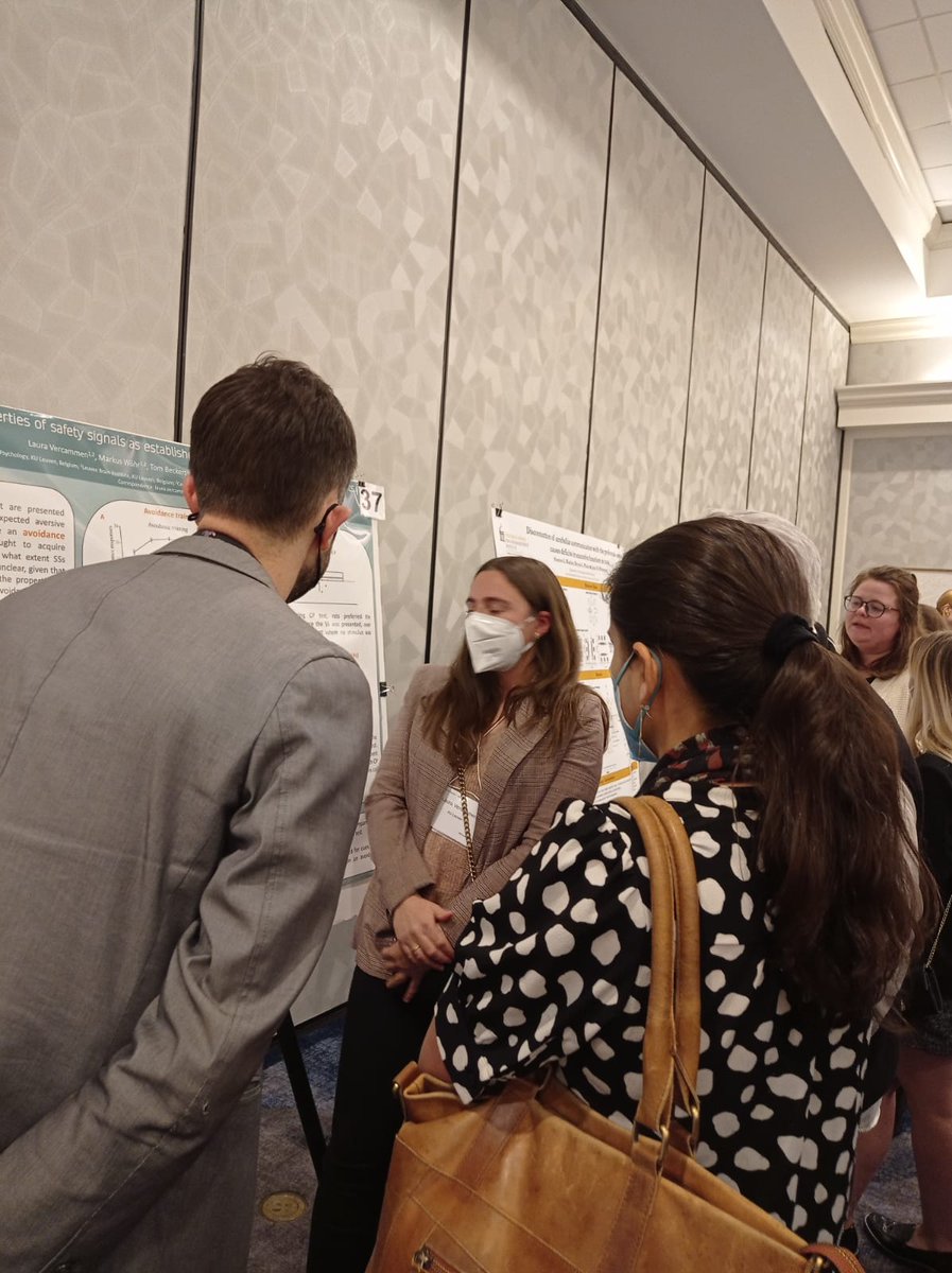 I had so much fun presenting my poster at #Pavlovian2022 in Milwaukee! Grateful for the amazing feedback and comments! 😊 <a href="/PavlovSociety/">Pavlovian Society</a> <a href="/BiolPsychol/">LBP</a>