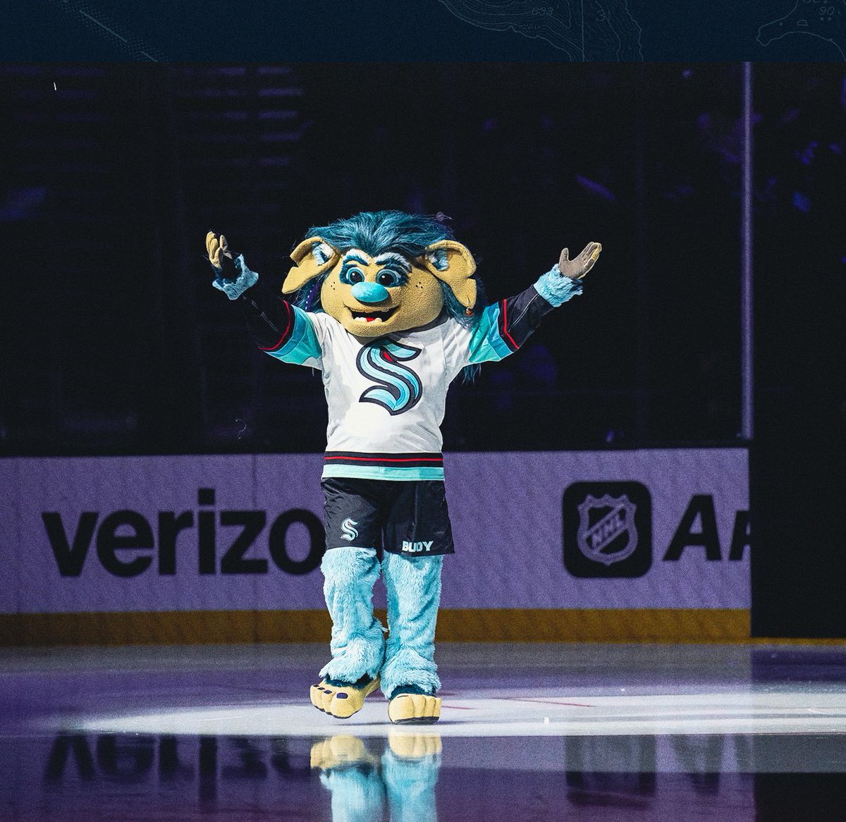 UnfortunateHKY's tweet photo. This is the unfortunate event. https://t.co/UXzuxeQhjO